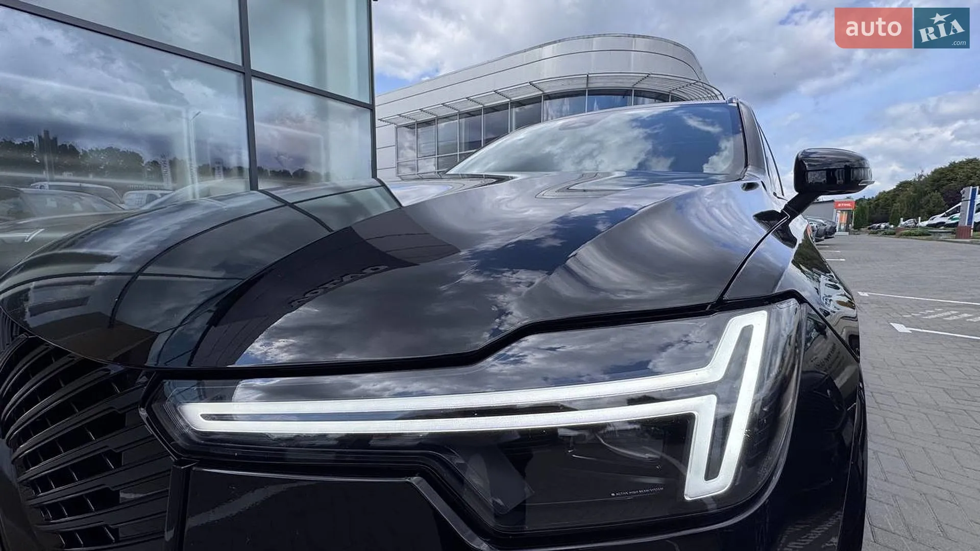 2025 Volvo XC90 - мініатюра 3