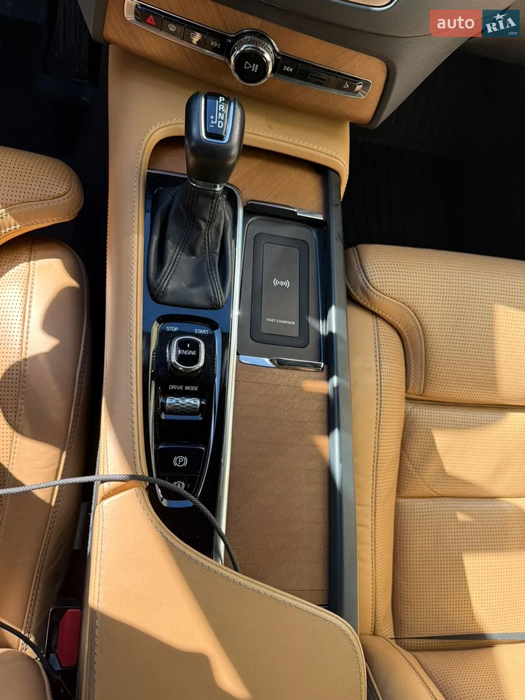 2015 Volvo XC90 - мініатюра 12