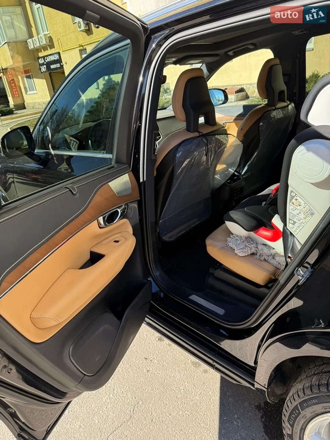 2015 Volvo XC90 - мініатюра 16
