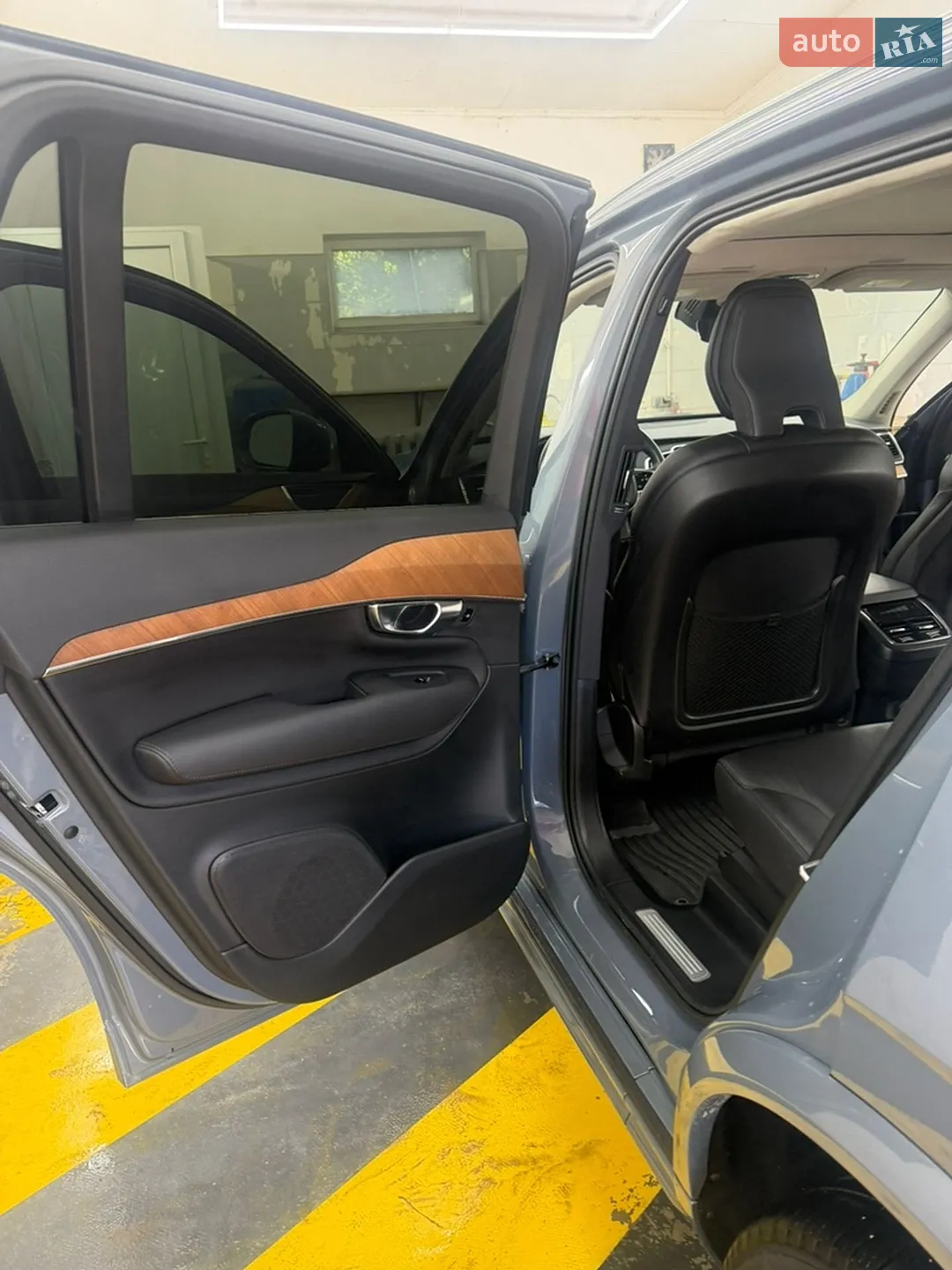 2022 Volvo XC90 - мініатюра 12