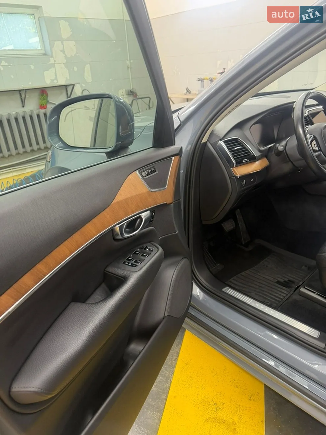 2022 Volvo XC90 - мініатюра 13