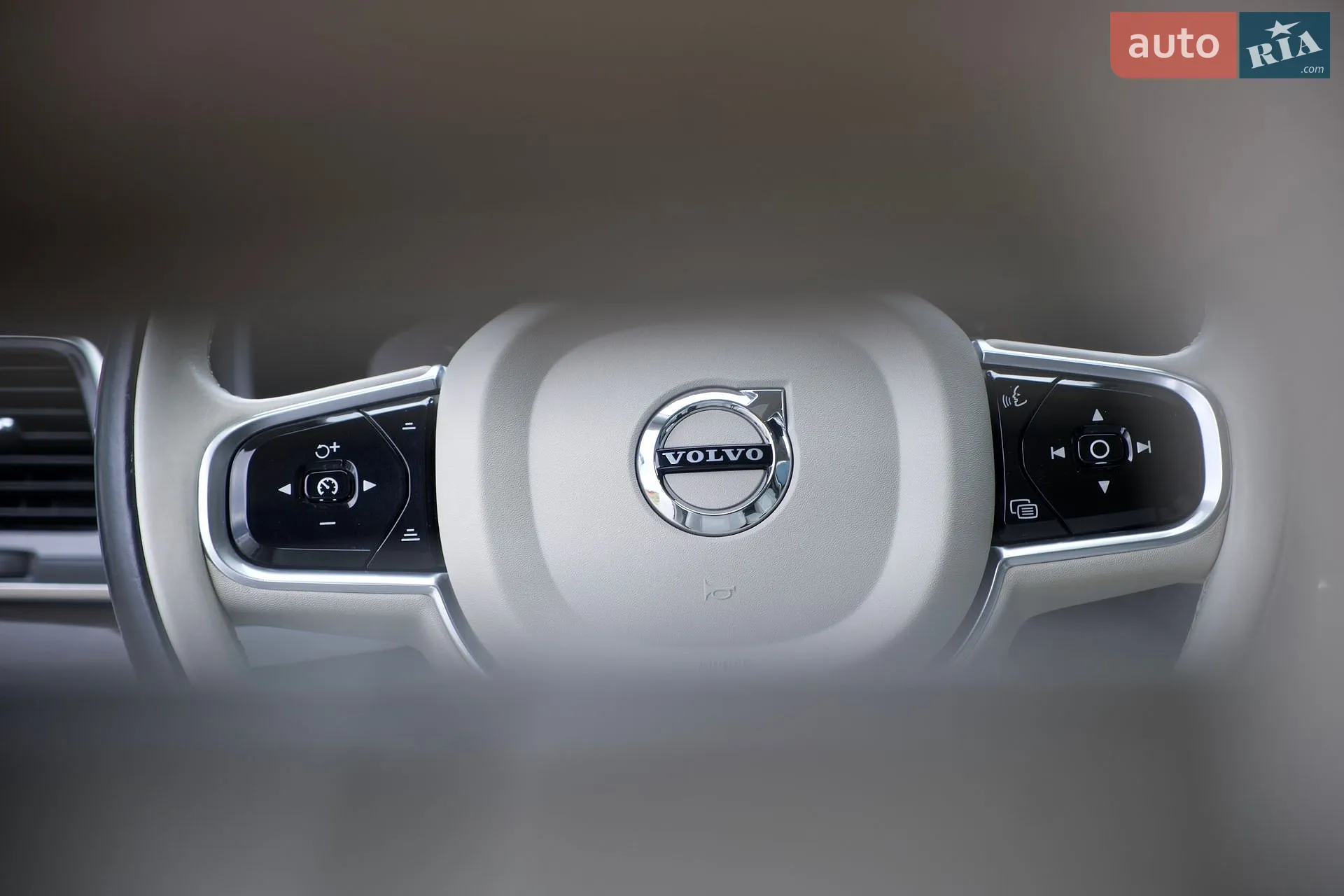 2015 Volvo XC90 - мініатюра 29
