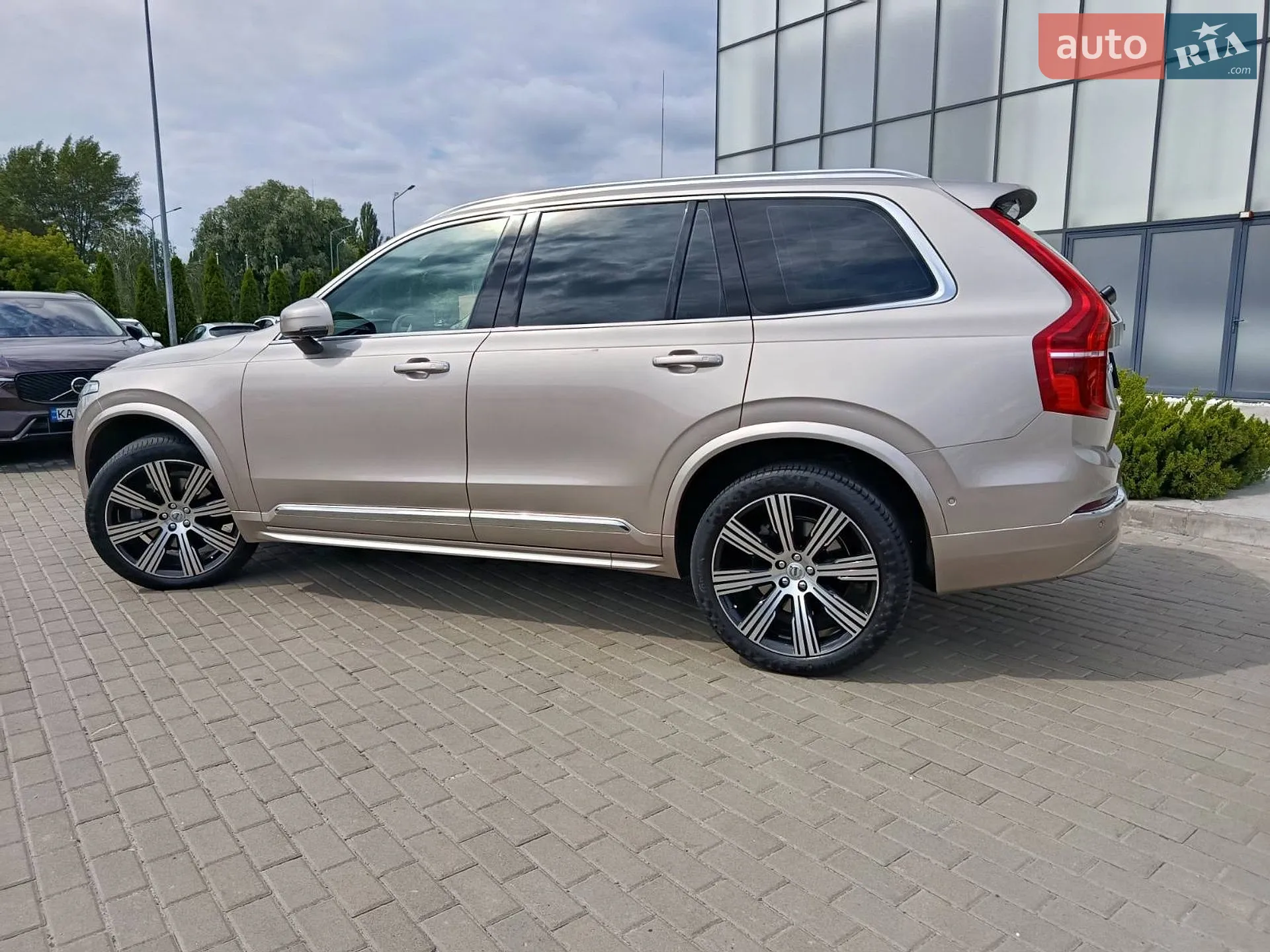 2022 Volvo XC90 - мініатюра 7