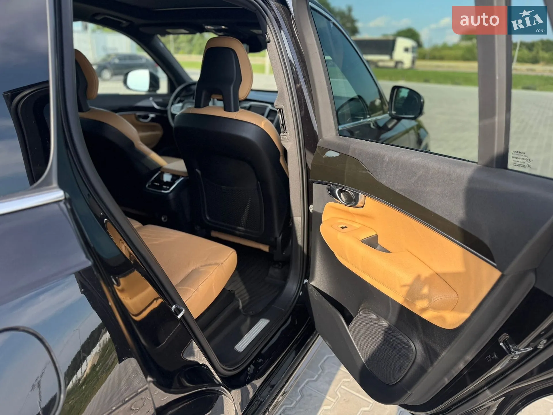2018 Volvo XC90 - мініатюра 9