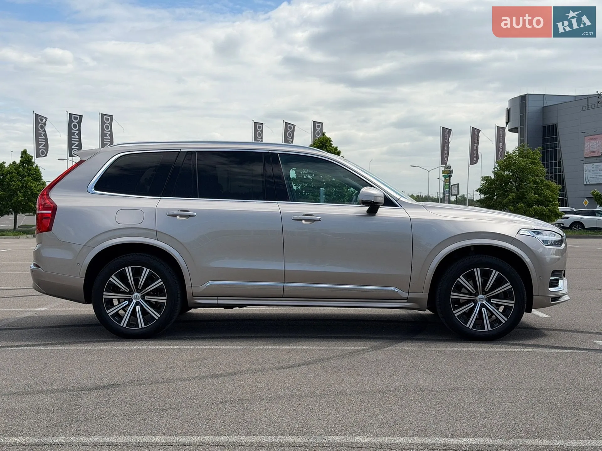 2023 Volvo XC90 - мініатюра 10