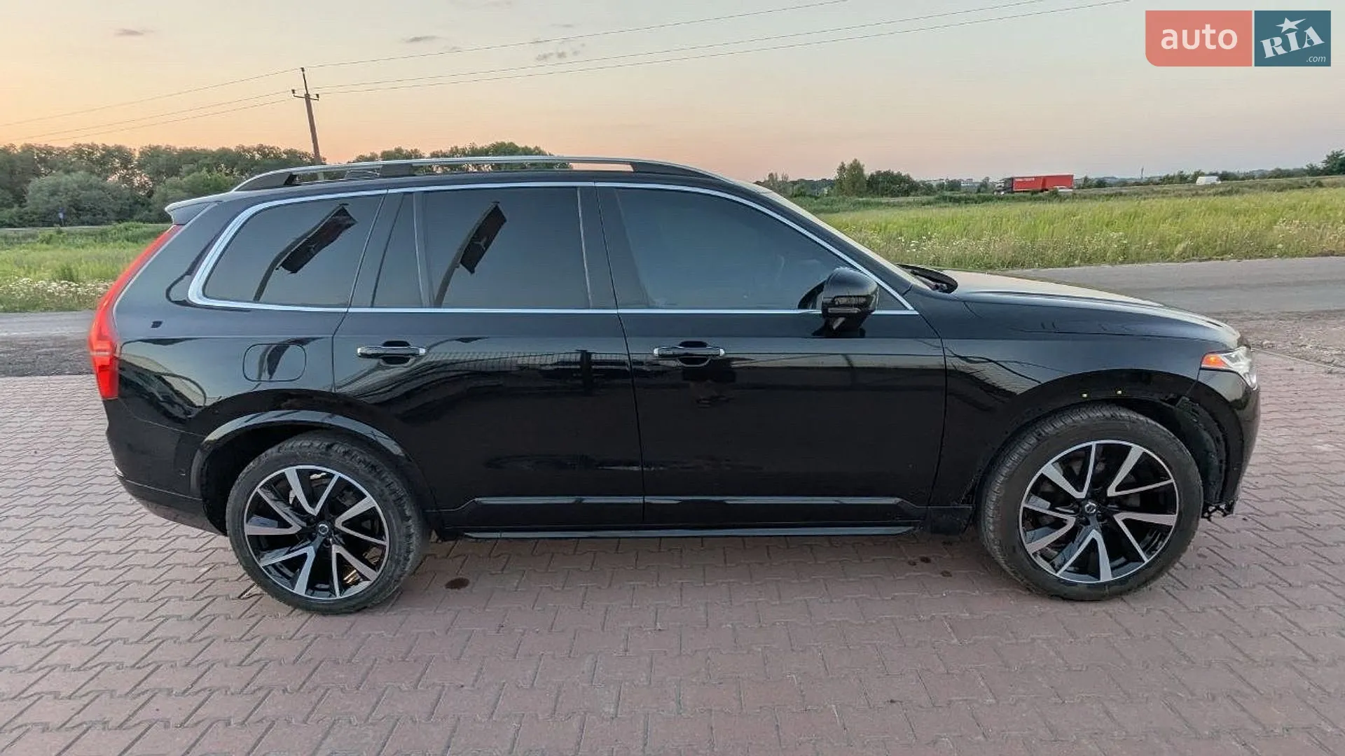 2018 Volvo XC90 - мініатюра 9