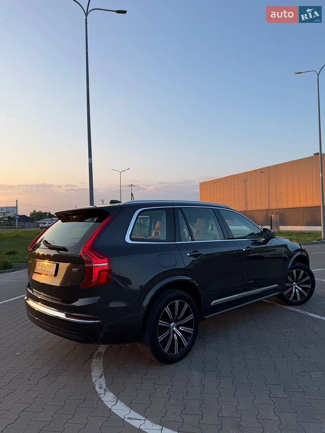 2022 Volvo XC90 - мініатюра 5