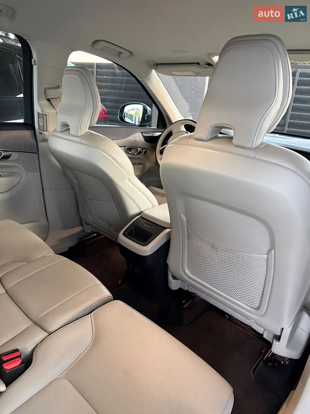 2022 Volvo XC90 - мініатюра 8