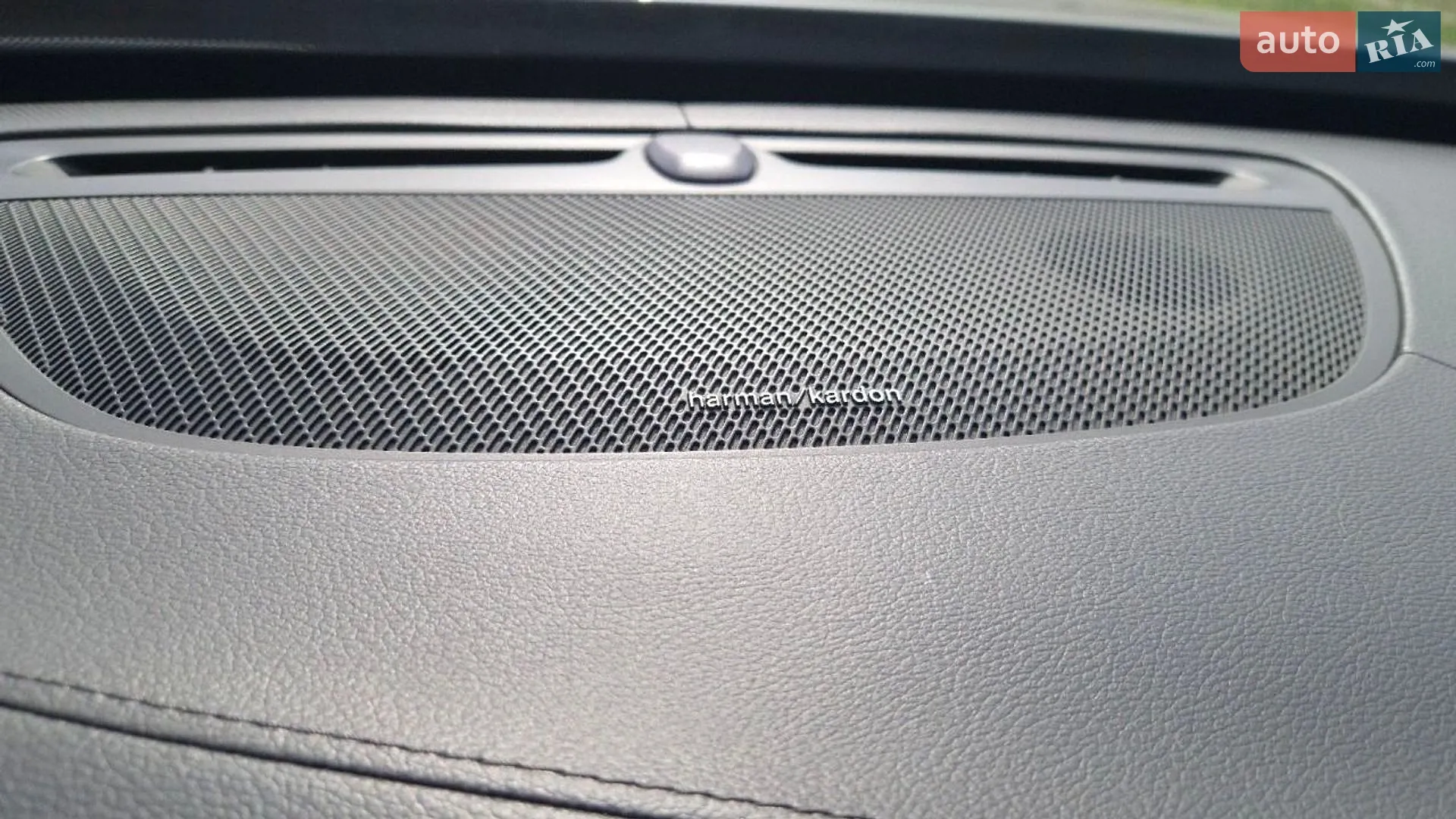 2018 Volvo XC90 - мініатюра 10