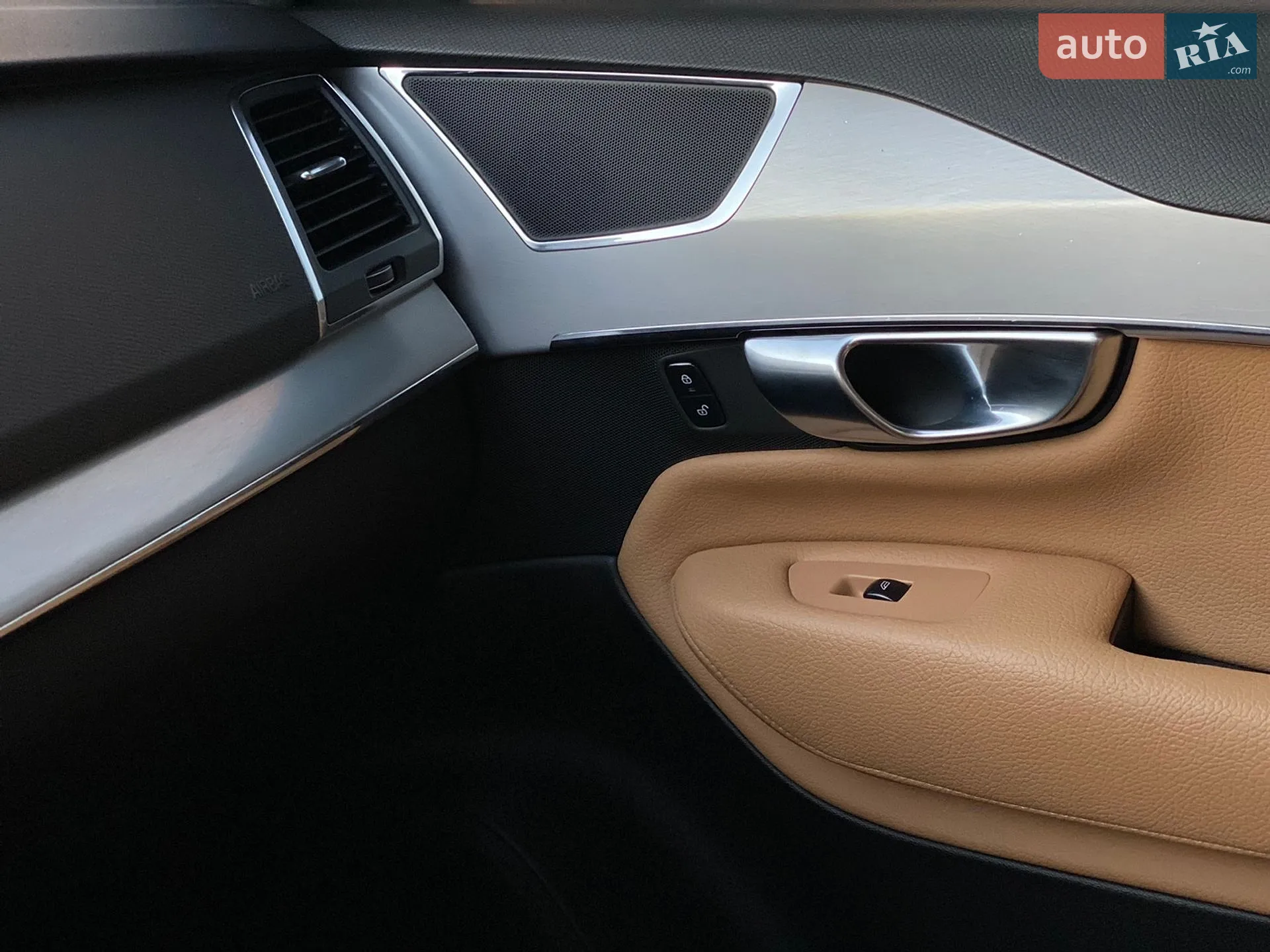 2015 Volvo XC90 - мініатюра 22