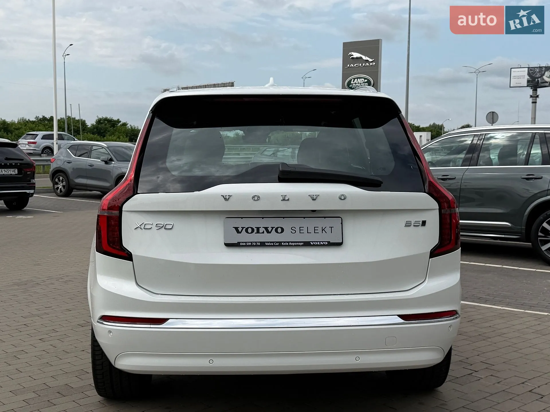 2025 Volvo XC90 - мініатюра 7