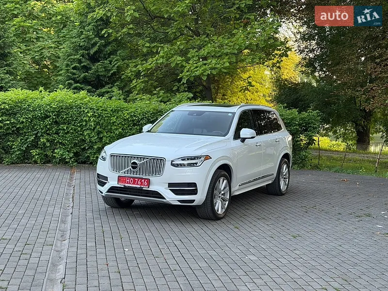 Volvo XC90