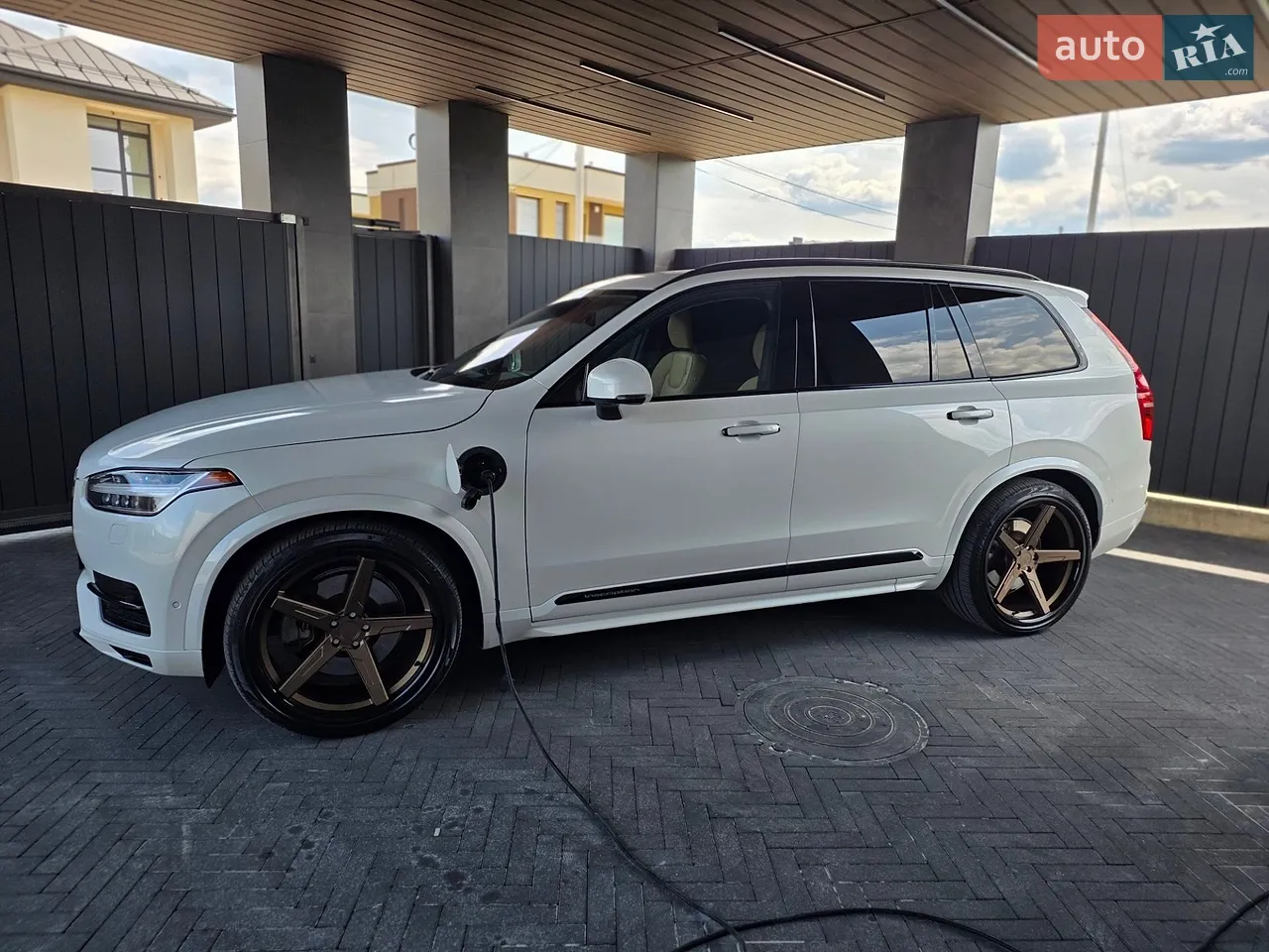 2017 Volvo XC90 - мініатюра 79