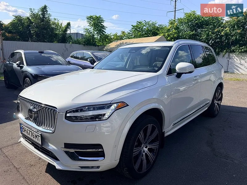 Volvo XC90 2023