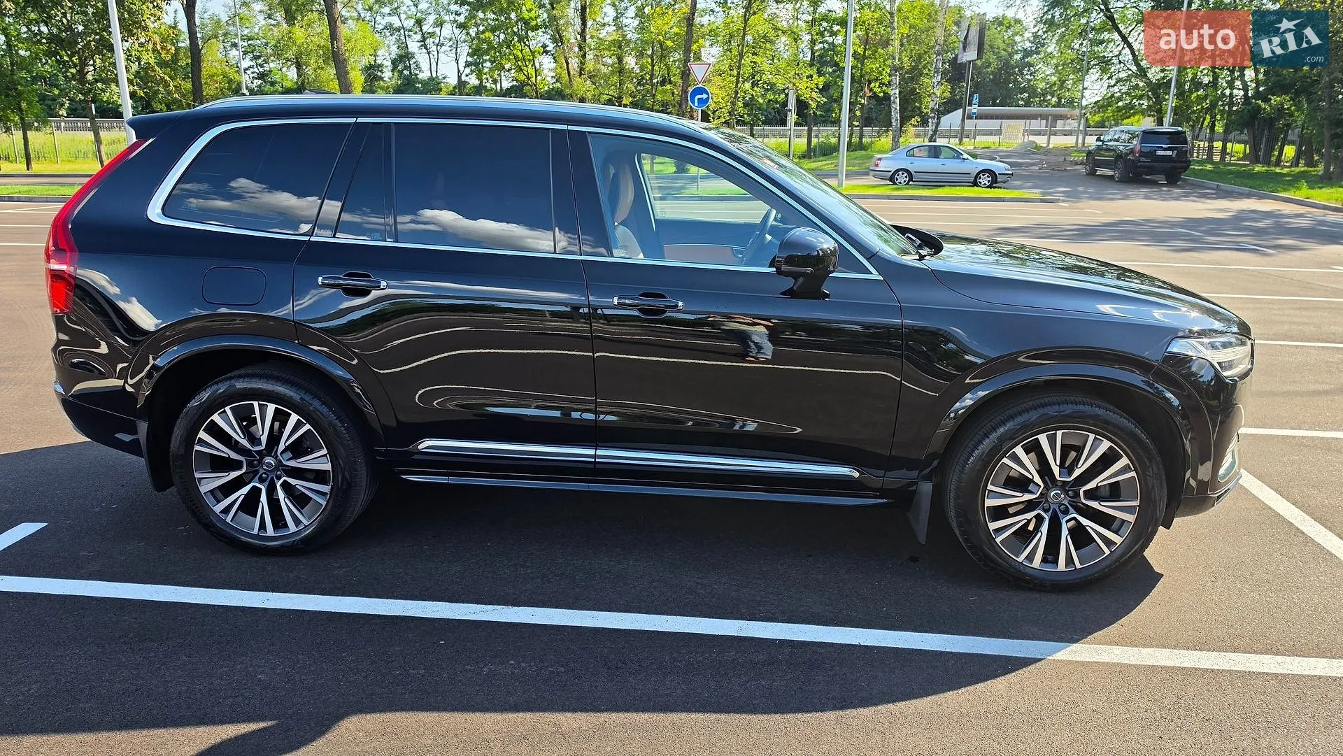 2021 Volvo XC90 - мініатюра 4