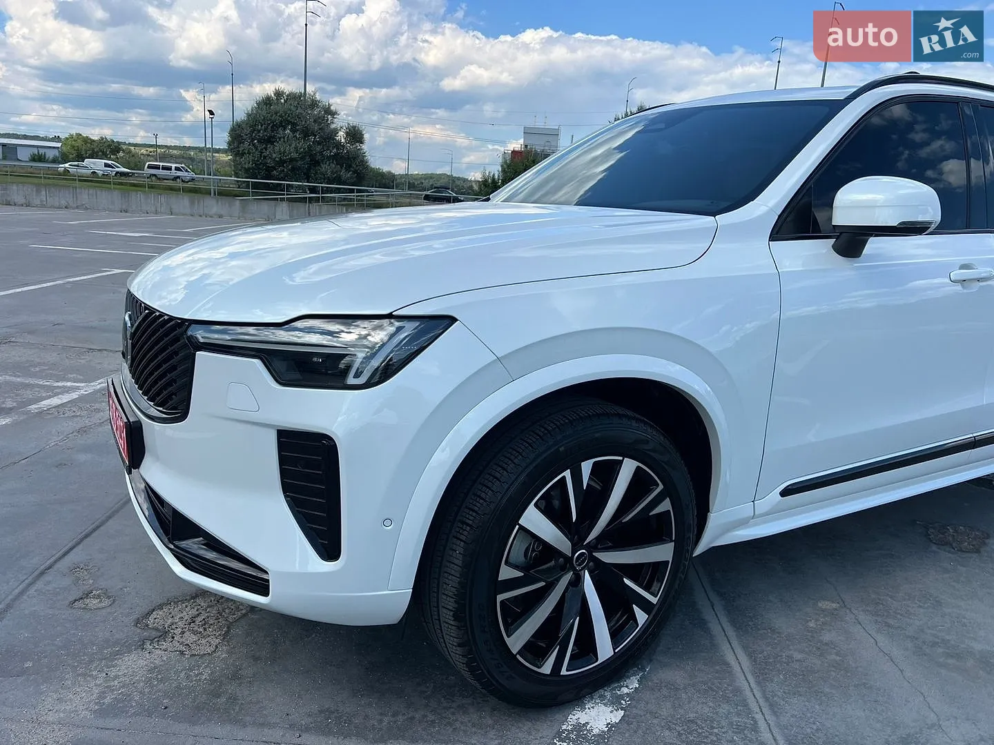2025 Volvo XC90 - мініатюра 21
