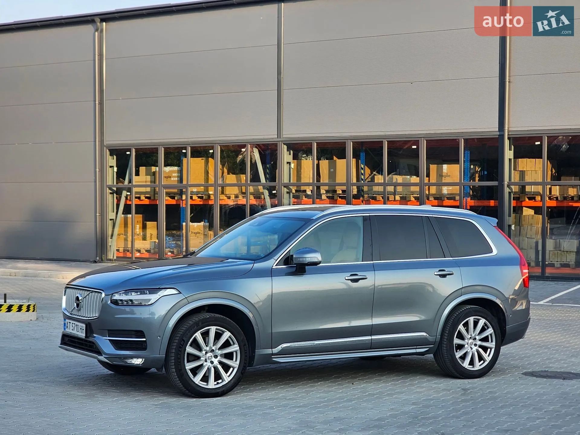 2017 Volvo XC90 - мініатюра 11