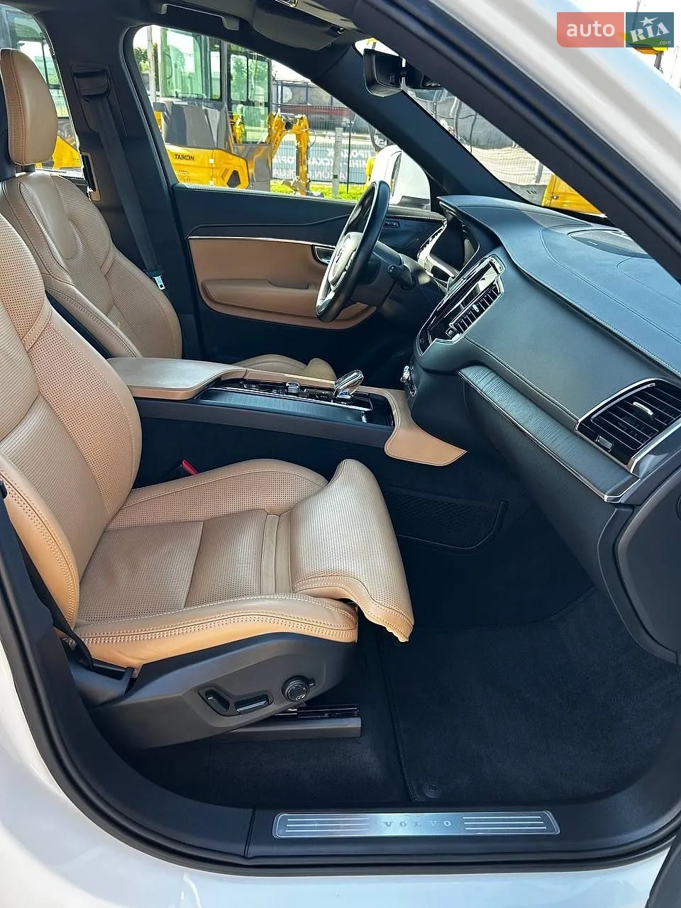 2020 Volvo XC90 - мініатюра 7