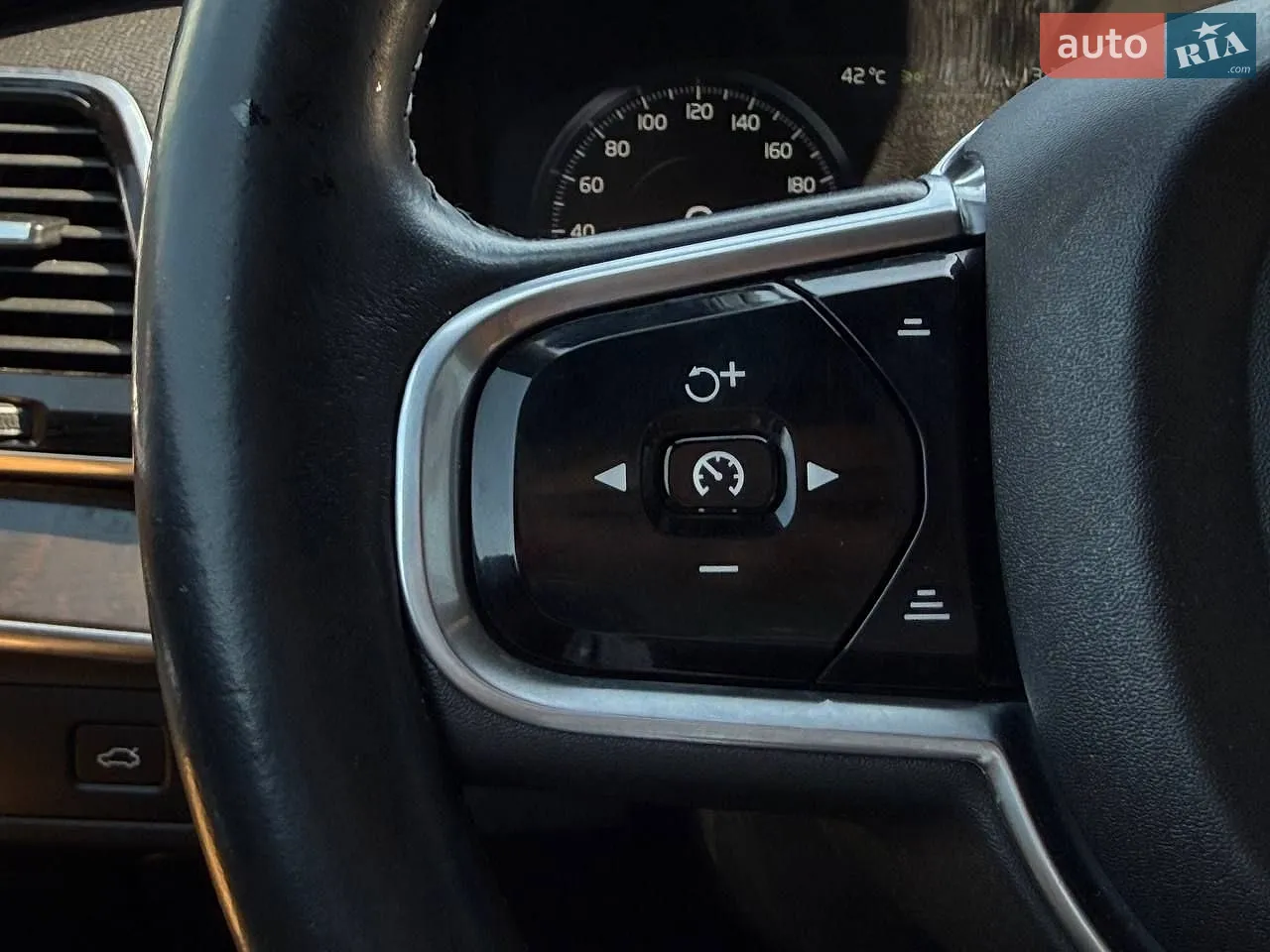 2016 Volvo XC90 - мініатюра 28