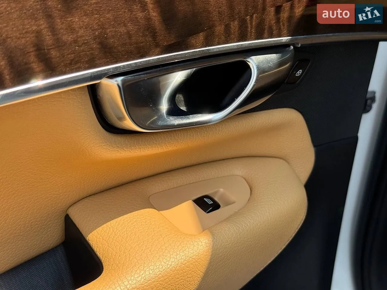 2016 Volvo XC90 - мініатюра 40