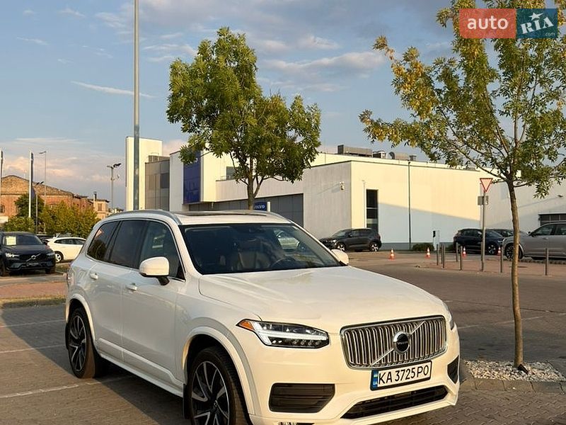 Volvo XC90, photos from the listing