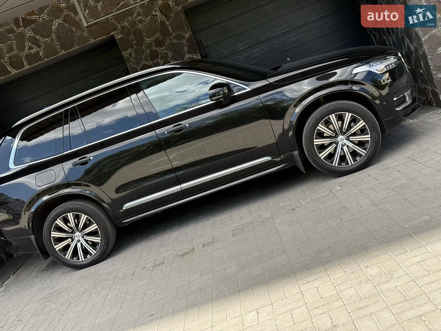 2022 Volvo XC90 - мініатюра 3