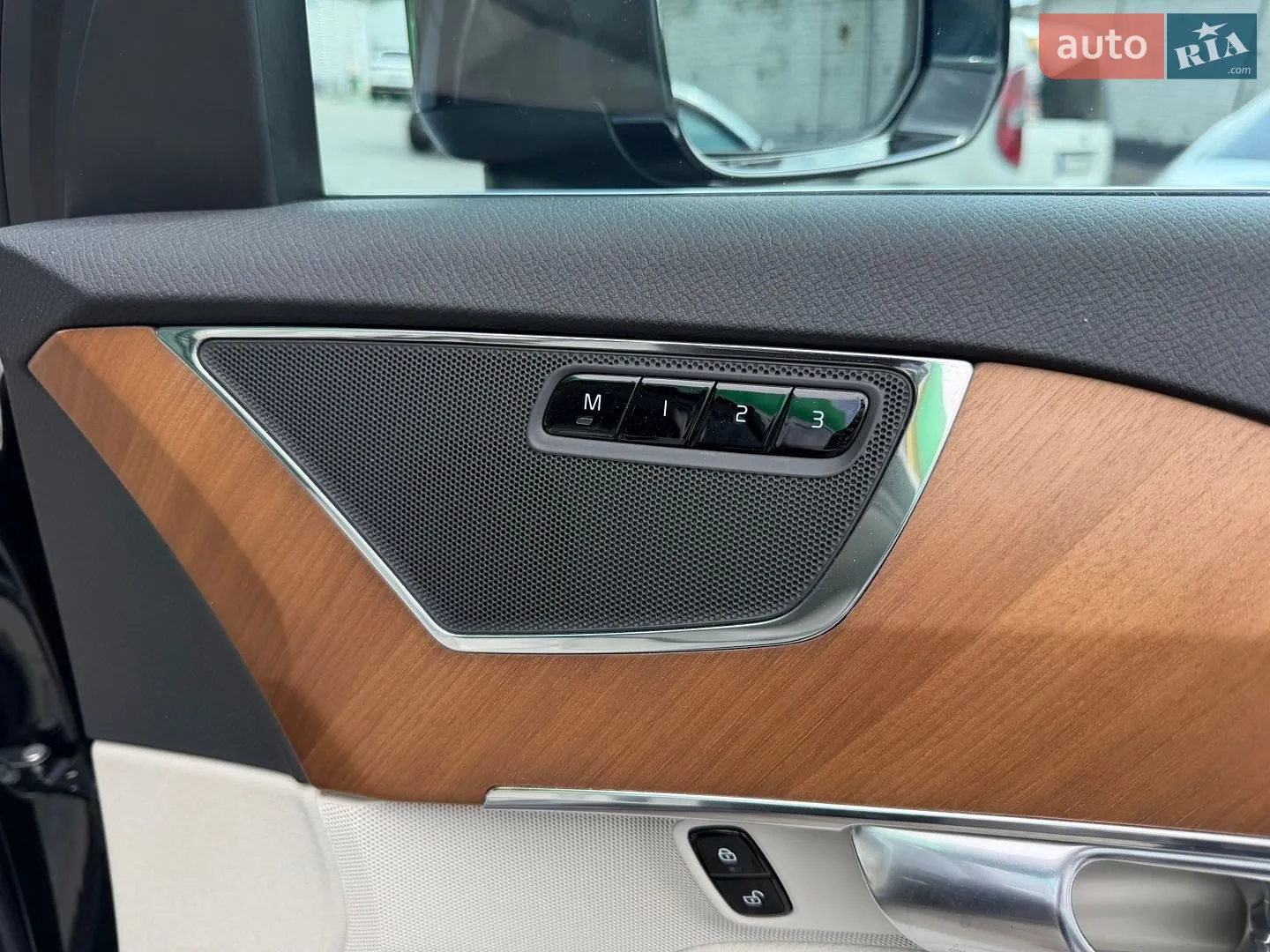 2021 Volvo XC90 - мініатюра 11