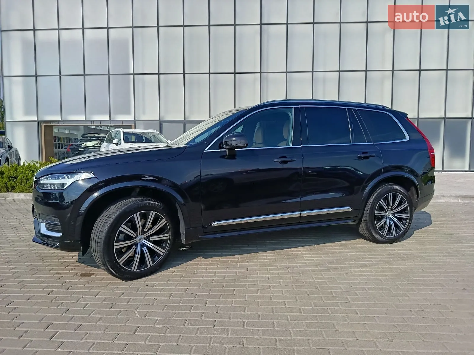 2024 Volvo XC90 - мініатюра 9