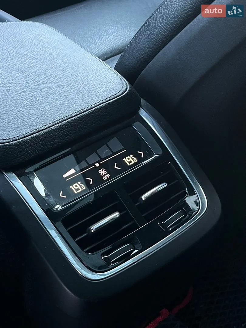 2017 Volvo XC90 - мініатюра 32