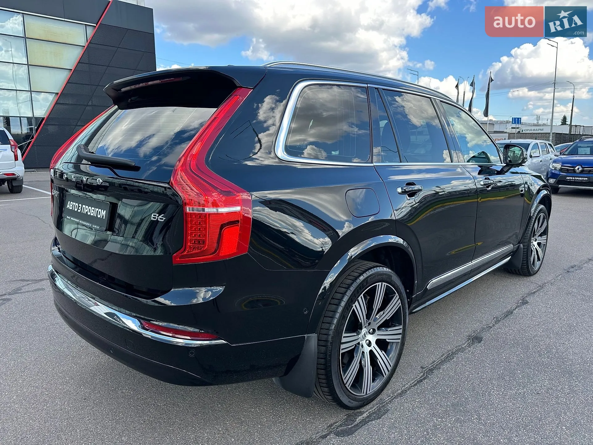 2022 Volvo XC90 - мініатюра 8