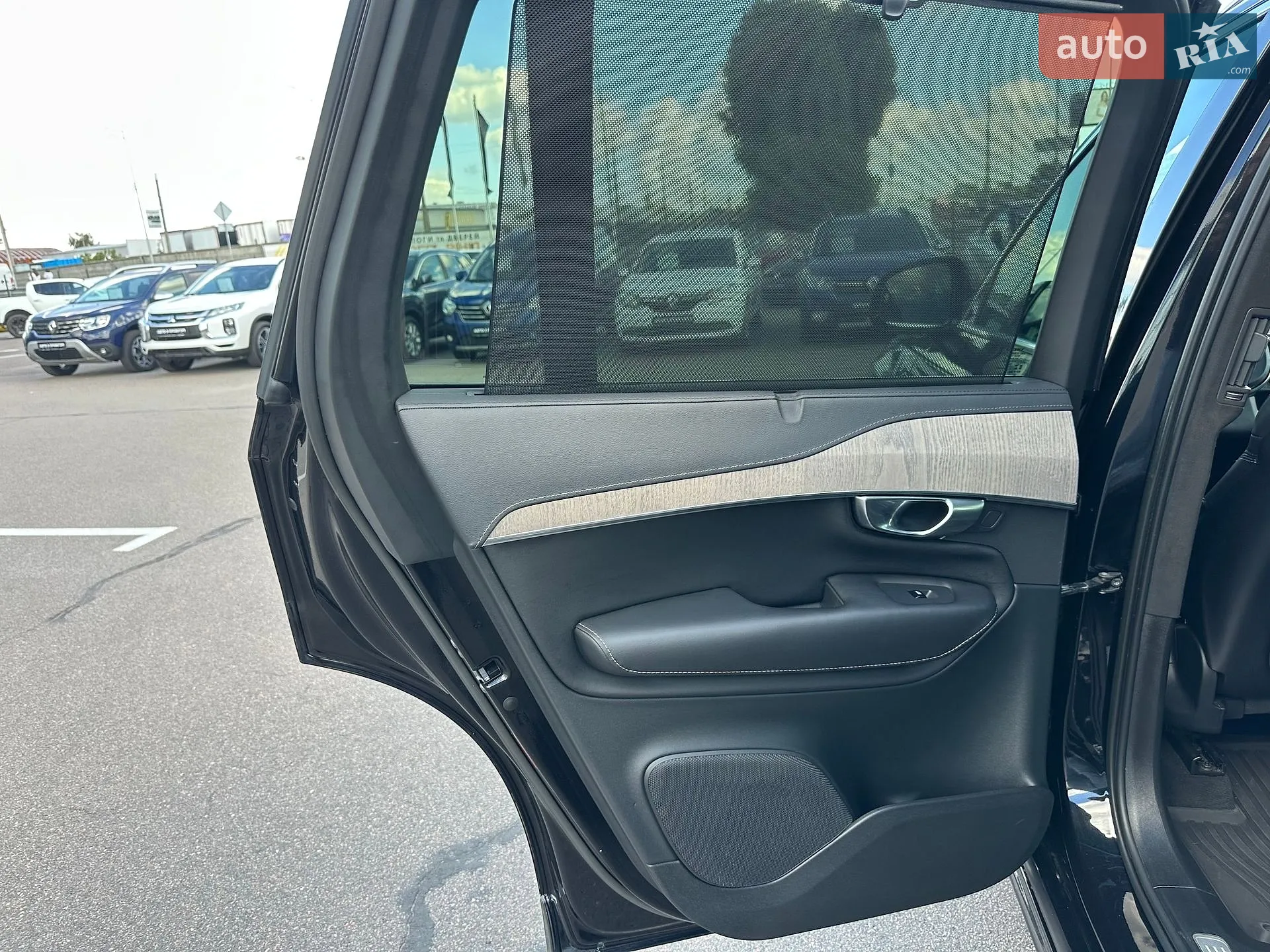 2022 Volvo XC90 - мініатюра 38