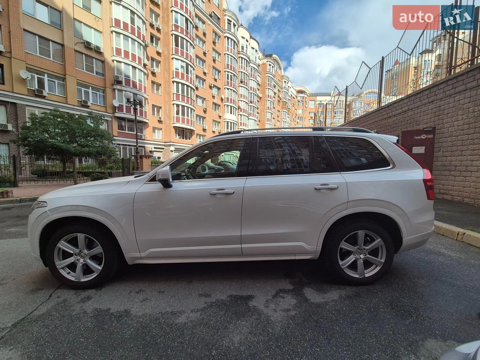 2019 Volvo XC90 - мініатюра 4