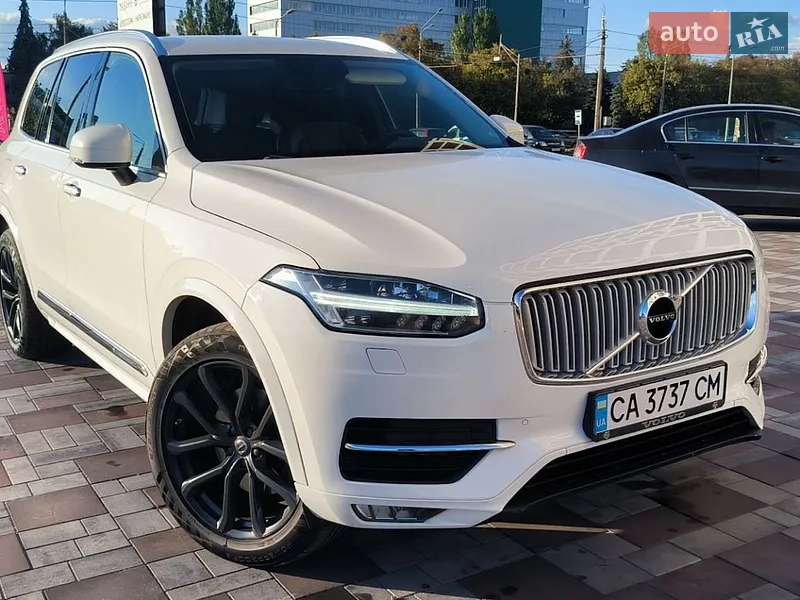 Volvo XC90