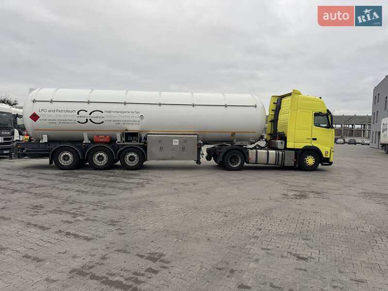 Газовоз VPS CN 48 2007 в Києві