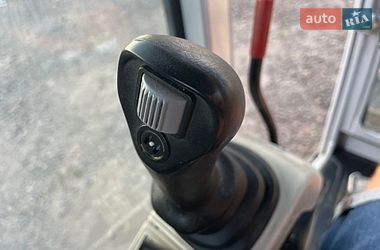 Міні-екскаватор Wacker Neuson 2014 в Дубні