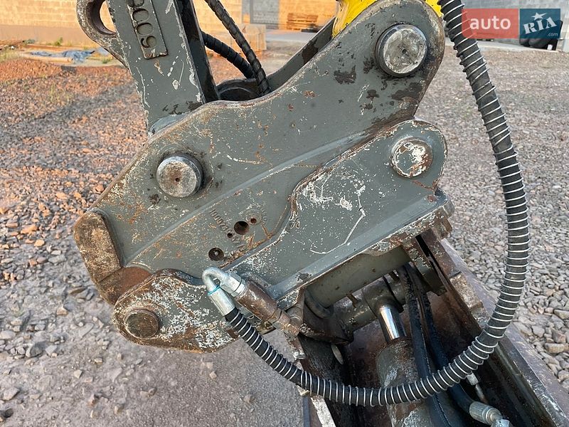 Міні-екскаватор Wacker Neuson 2014 в Дубні