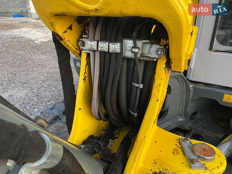 Міні-екскаватор Wacker Neuson 2014 в Дубні