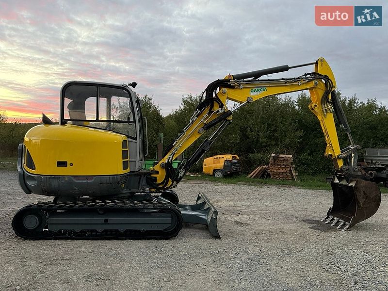 Міні-екскаватор Wacker Neuson 2014 в Недобоївцях