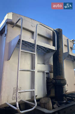 Самоскид напівпричіп WBS Trailers LTD 1992 в 