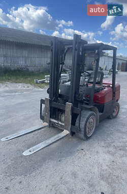 Вилочный погрузчик Wecan GM650 2004 в 