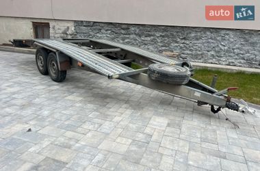 Лафет Weekend W350B 2008 в Львове