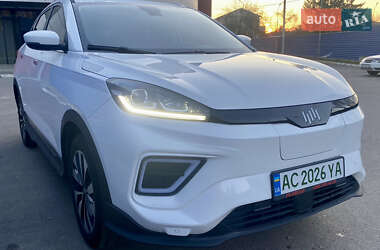 Седан Weltmeister EX5-Z 2020 в 