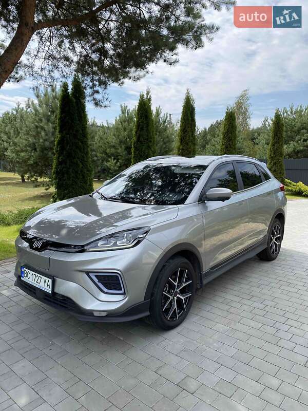Внедорожник / Кроссовер Weltmeister EX5-Z 2022 в 