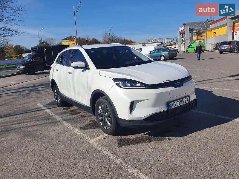 Внедорожник / Кроссовер Weltmeister EX5 2019 в Львове