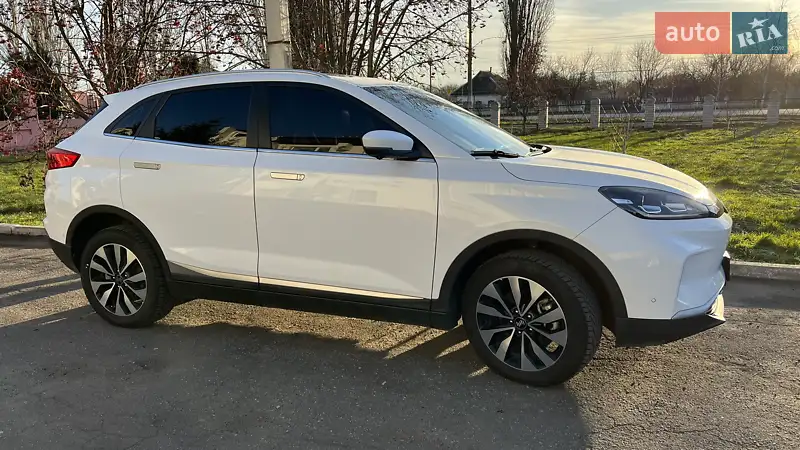 Weltmeister EX5 2019