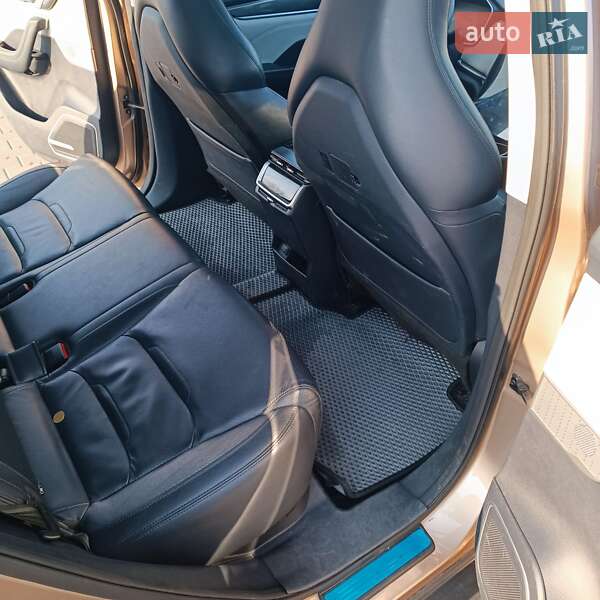 Внедорожник / Кроссовер Weltmeister EX5 2019 в Киеве