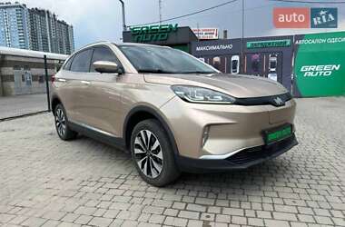 Внедорожник / Кроссовер Weltmeister EX5 2020 в 