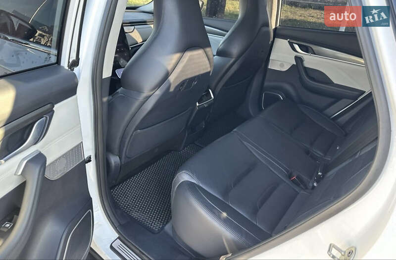 Позашляховик / Кросовер Weltmeister EX5 2019 в Житомирі