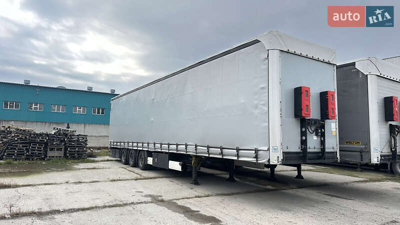 Тентованный борт (штора) - полуприцеп Wielton NS-3 2015 в Киеве фото 3 Тентованный борт (штора) - полуприцеп Wielton NS-3 2015 в Киеве