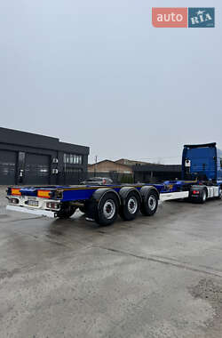 Контейнеровоз полуприцеп Wielton NS-3 2017 в Вараше